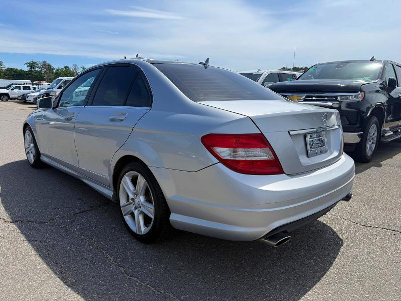 2010 Mercedes-benz C class VIN WDDGF8BB9AR111417 COPART salvage auction — NORMAL WEAR, Me - Certificate Of Title (P), sold $1,850 on 2026-07-08 (photo 3)