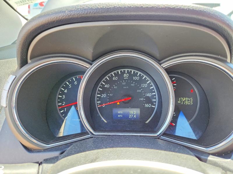 2013 Nissan Murano VIN JN8AZ1MW0DW312132 COPART salvage auction — ALL OVER, Il - Salvage Certificate, sold $525 on 2026-07-21 (photo 9)