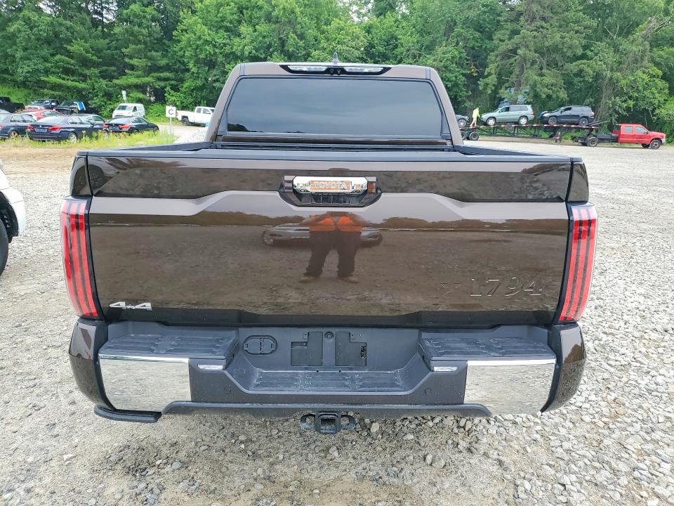 2025 Toyota Tundra VIN 5TFMA5DB7SX305948 COPART salvage auction — FRONT END, Tx - Certificate Of Title, sold $32,500 on 2026-07-21 (photo 6)