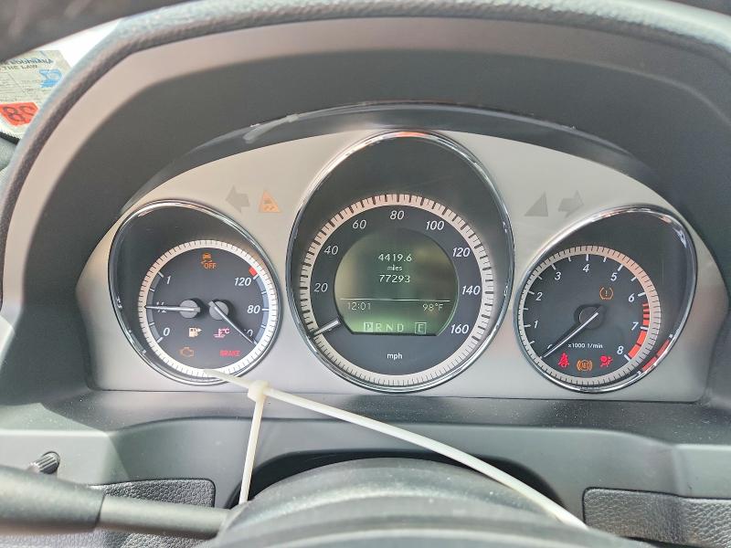 2011 Mercedes-benz C class VIN WDDGF5EB8BR185276 COPART salvage auction — WATER/FLOOD, La - Cert Of Title-Salvage Flood, sold $450 on 2026-07-15 (photo 9)