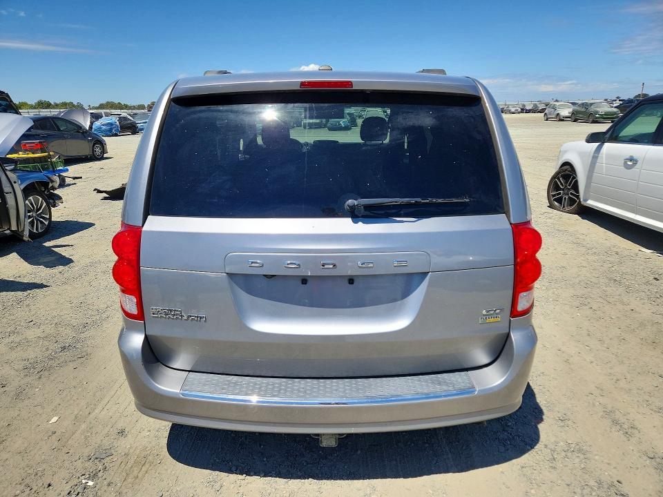 2018 Dodge Caravan VIN 2C4RDGEG8JR319048 COPART salvage auction — FRONT END, Ca - Salvage Certificate (P), sold $425 on 2026-07-09 (photo 6)