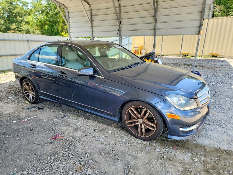 2013 Mercedes-benz VIN WDDGF8AB4DR288527 COPART salvage auction — REAR END, Ga - Cert Of Title-Salvage, sold $2,250 on 2026-07-14 (photo 4)
