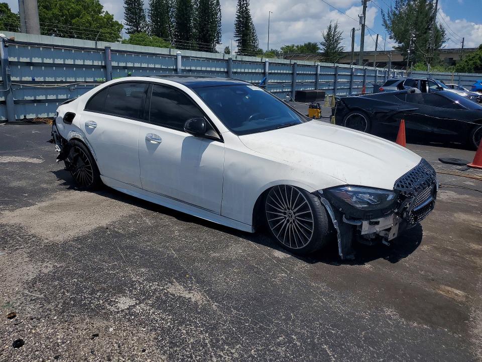 2023 Mercedes-benz C-klasse VIN W1KAF4GB2PR082990 COPART salvage auction — REAR END, Fl - Certificate Of Destruction, sold $7,900 on 2026-08-19 (photo 4)