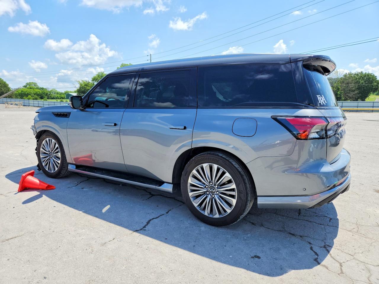 2025 Infiniti QX80 VIN JN8AZ3DBXS9400349 COPART salvage auction — Front End, TN - SALVAGE CERTIFICATE, sold $43,000 on 2026-06-29 (photo 2)