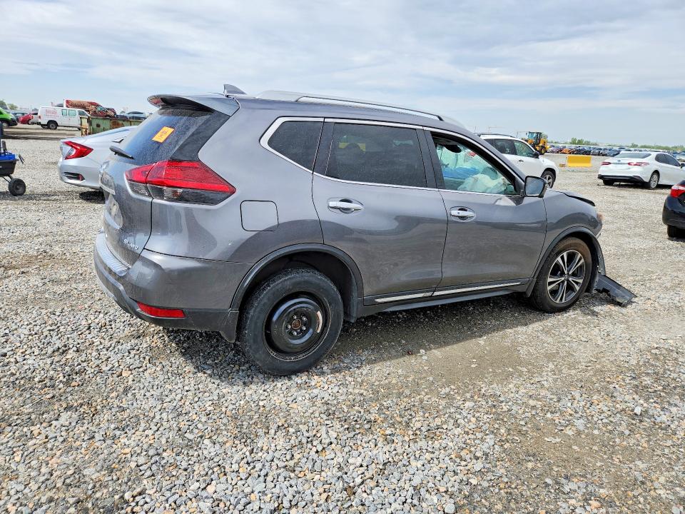 2017 Nissan Rogue VIN 5N1AT2MV0HC827242 COPART salvage auction — FRONT END, Co - Public - Salvage Title, sold $1,150 on 2026-07-09 (photo 3)
