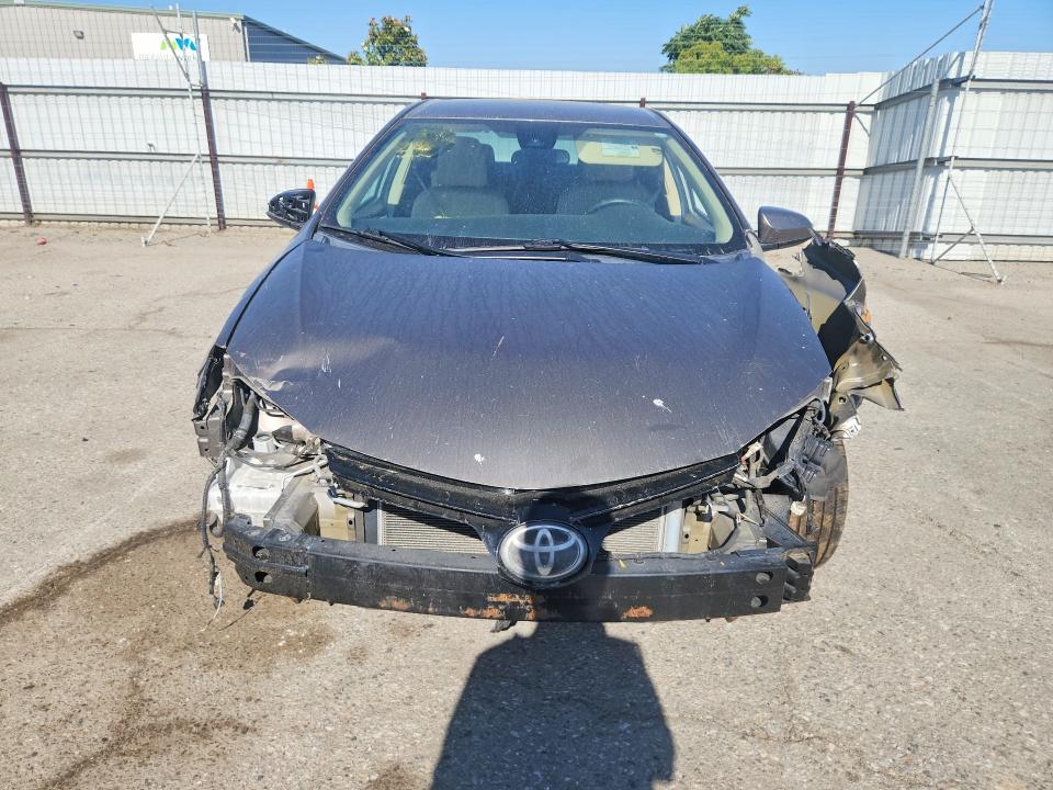 2017 Toyota Corolla VIN 5YFBURHE5HP734216 COPART salvage auction — FRONT END, Ca - Salvage Certificate, sold $2,700 on 2026-07-06 (photo 5)