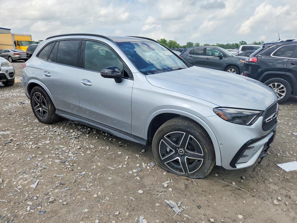 2026 Mercedes-benz VIN W1NKM4HB8TF491907 COPART salvage auction — UNDERCARRIAGE, Salvage Title, sold $27,250 on 2026-07-22 (photo 4)
