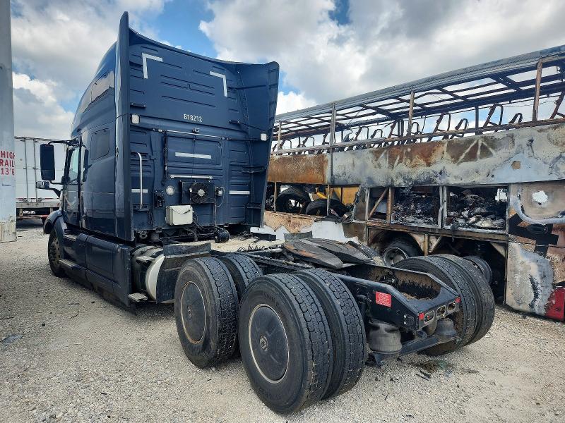 2023 Volvo VIN 4V4NC9EH5PN624118 COPART salvage auction — REAR END, Nh - Certificate Of Title, sold $24,500 on 2026-07-10 (photo 3)