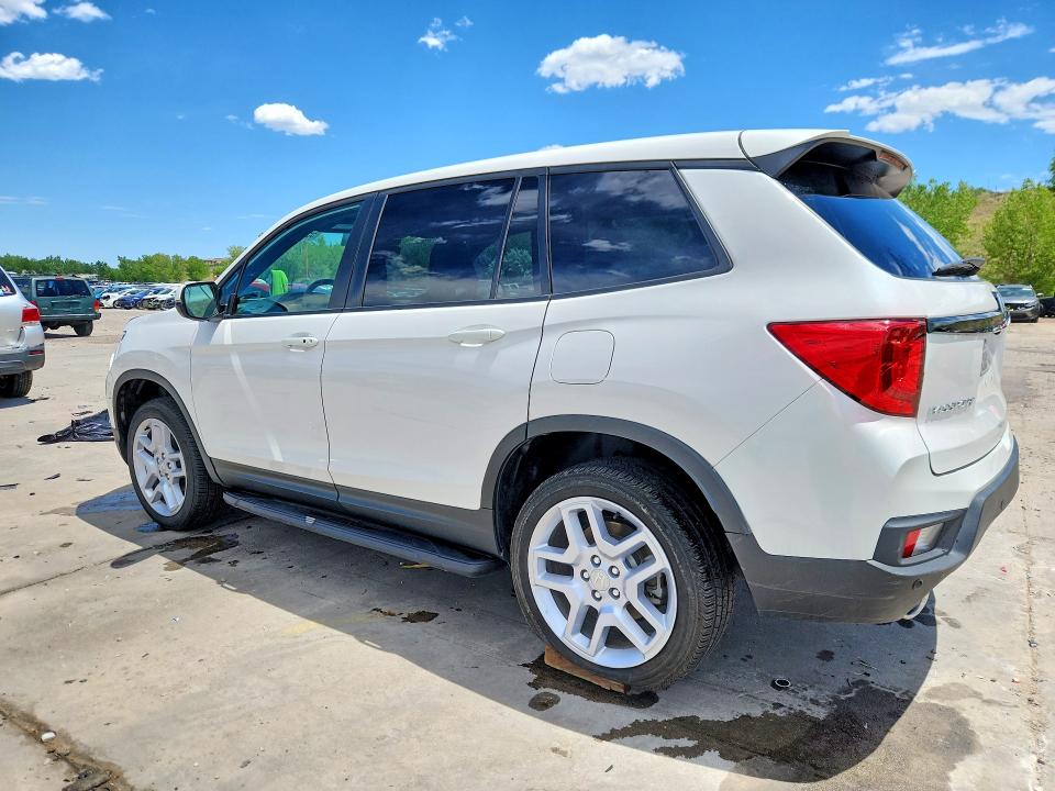 2025 Honda Passport VIN 5FNYF8H59SB008988 COPART salvage auction — FRONT END, Co - Salvage Title, sold $12,100 on 2026-07-27 (photo 2)