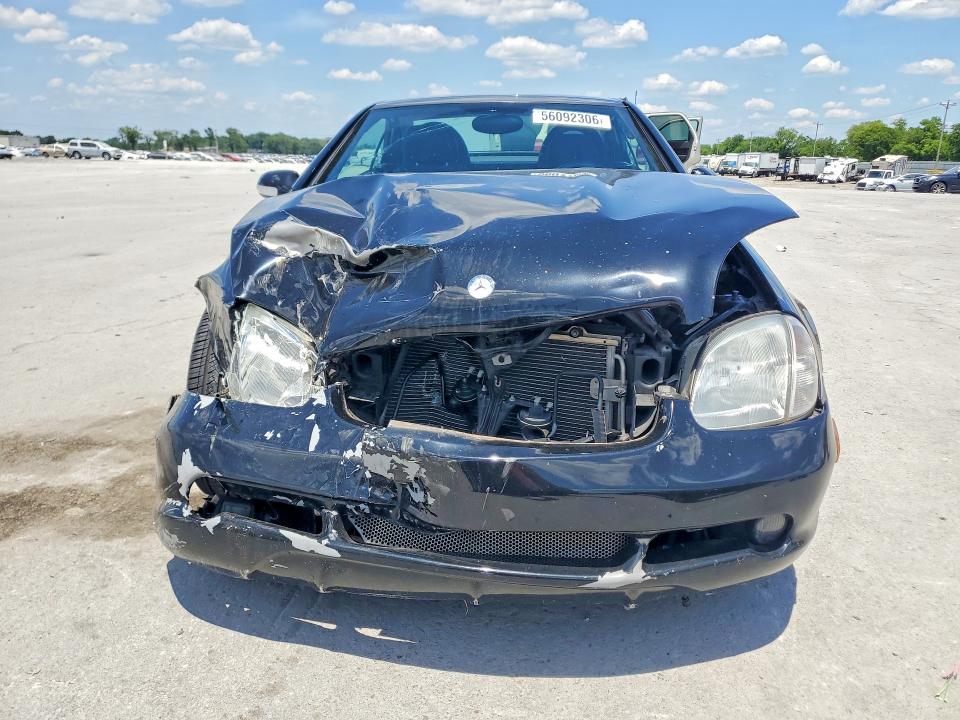 2001 Mercedes-benz Slk-class VIN WDBKK65F31F210737 COPART salvage auction — FRONT END, Tn - Salvage Certificate, sold $575 on 2026-07-06 (photo 5)