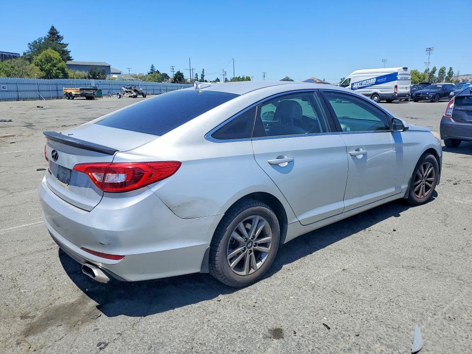 2015 Hyundai Sonata VIN 5NPE24AF9FH039174 COPART salvage auction — VANDALISM, CA - SALVAGE CERTIFICATE, sold $775 on 2026-07-02 (photo 3)
