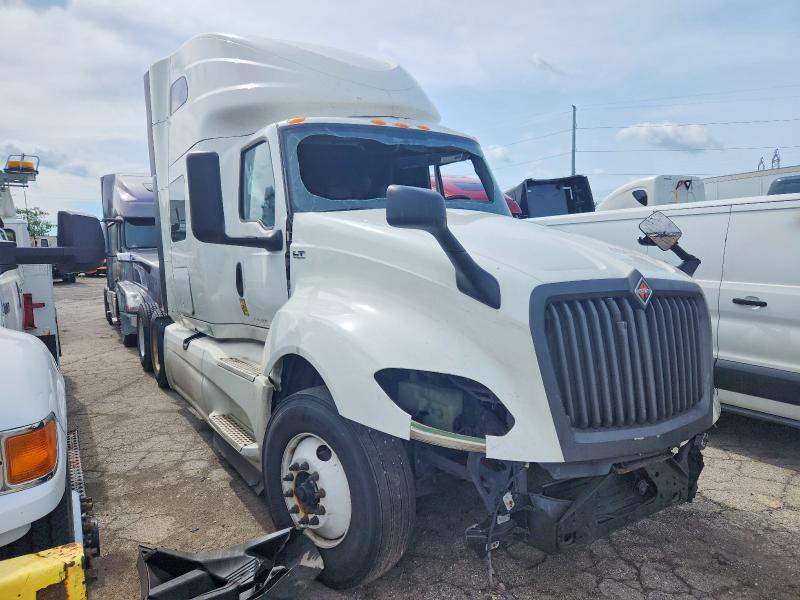 2024 International VIN 3HSDZAPR0RN328385 COPART salvage auction — SIDE, Il - Salvage Certificate, sold $14,300 on 2026-08-27 (photo 1)