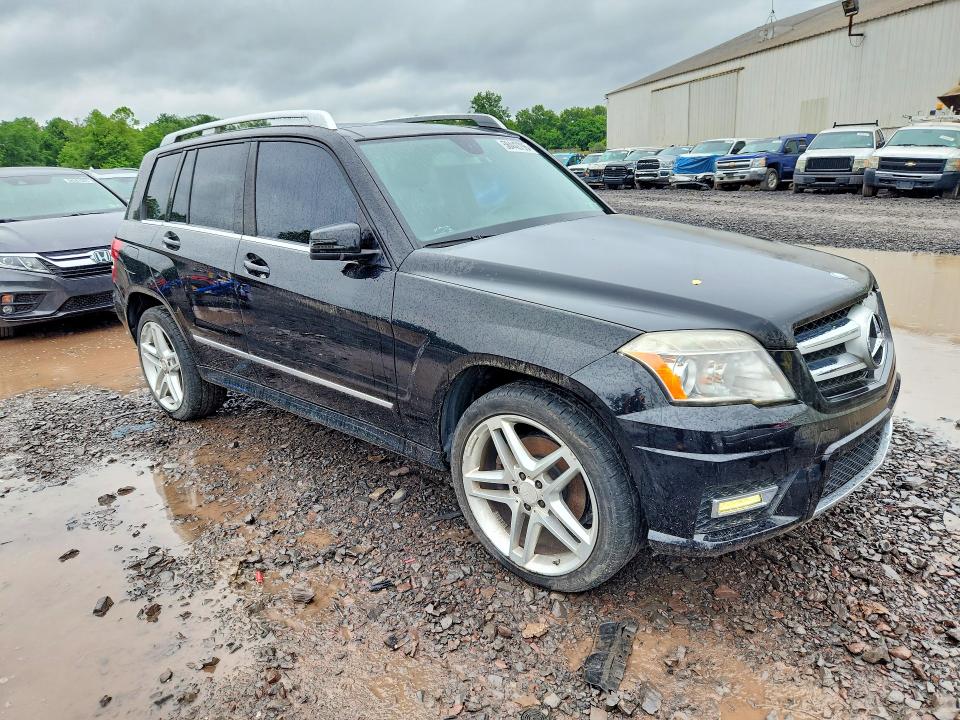 2011 Mercedes-benz Glk-class VIN WDCGG8HB7BF527915 COPART salvage auction — MINOR DENT/SCRATCHES, Mt - Certificate Of Title, sold $1,650 on 2026-07-22 (photo 4)