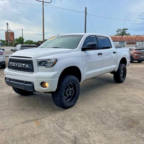 2010 Toyota Tundra VIN 5TFEY5F12AX089591 COPART salvage auction — MINOR DENT/SCRATCHES, Tx - Certificate Of Title (P), sold $6,500 on 2026-07-14 (photo 2)