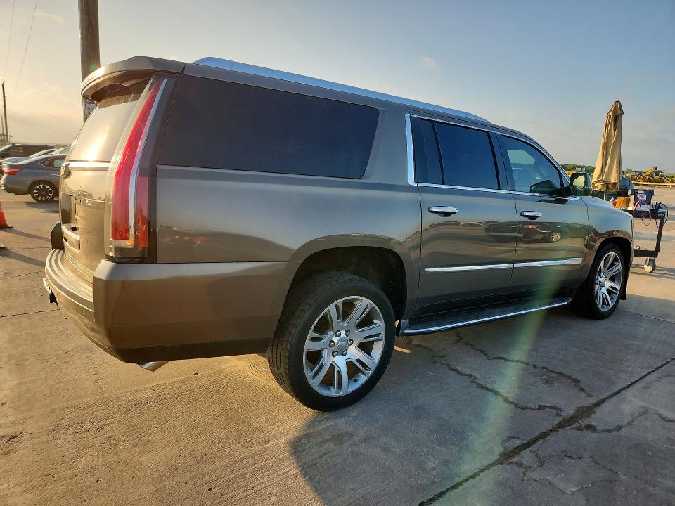 2016 Cadillac Escalade VIN 1GYS3HKJ1GR355179 COPART salvage auction — NORMAL WEAR, Ok - Dealer Only Clean Title (P), sold $8,500 on 2026-07-09 (photo 3)
