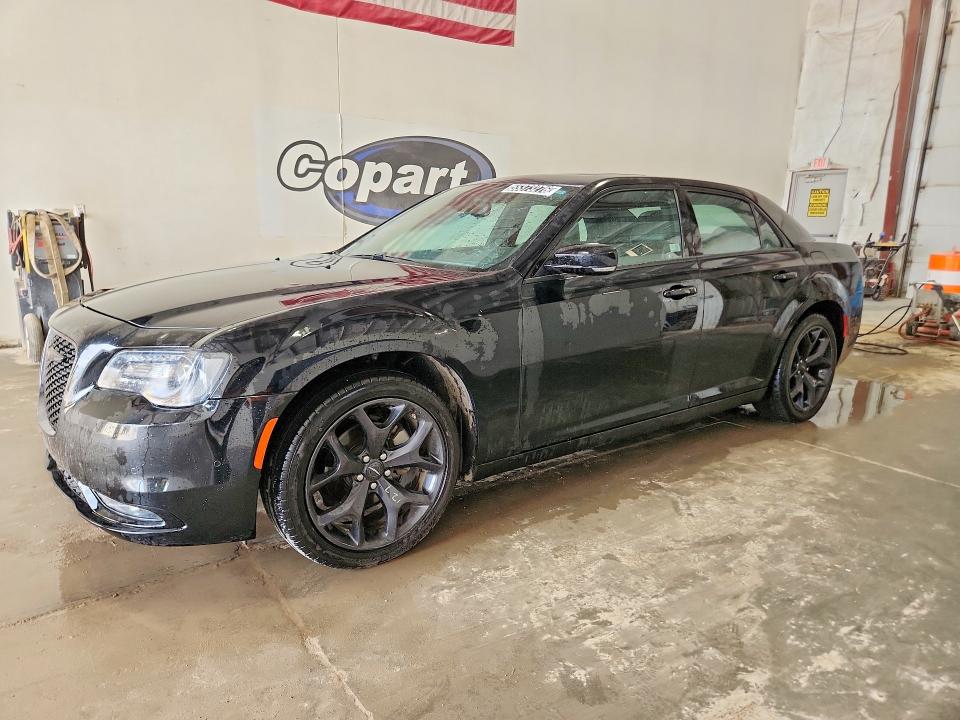 2023 Chrysler 300 VIN 2C3CCABG7PH641032 — COPART salvage auction photo