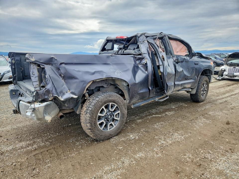 2017 Toyota Tundra VIN 5TFUY5F13HX597896 COPART salvage auction — ROLLOVER, Mt - Salvage Certificate Of A Vehic, sold $3,450 on 2026-07-21 (photo 3)