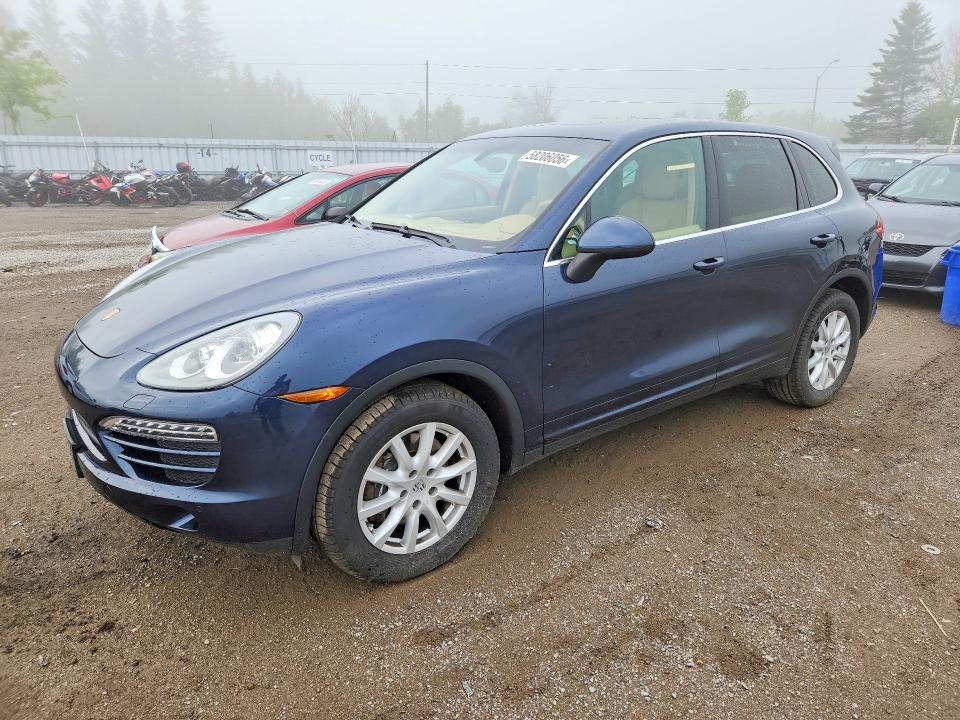 2013 Porsche Cayenne VIN WP1AA2A27DLA10248 COPART salvage auction — SIDE, ON - PERMIT NO BRAND - UNFIT, sold $875 on 2026-07-21 (photo 1)