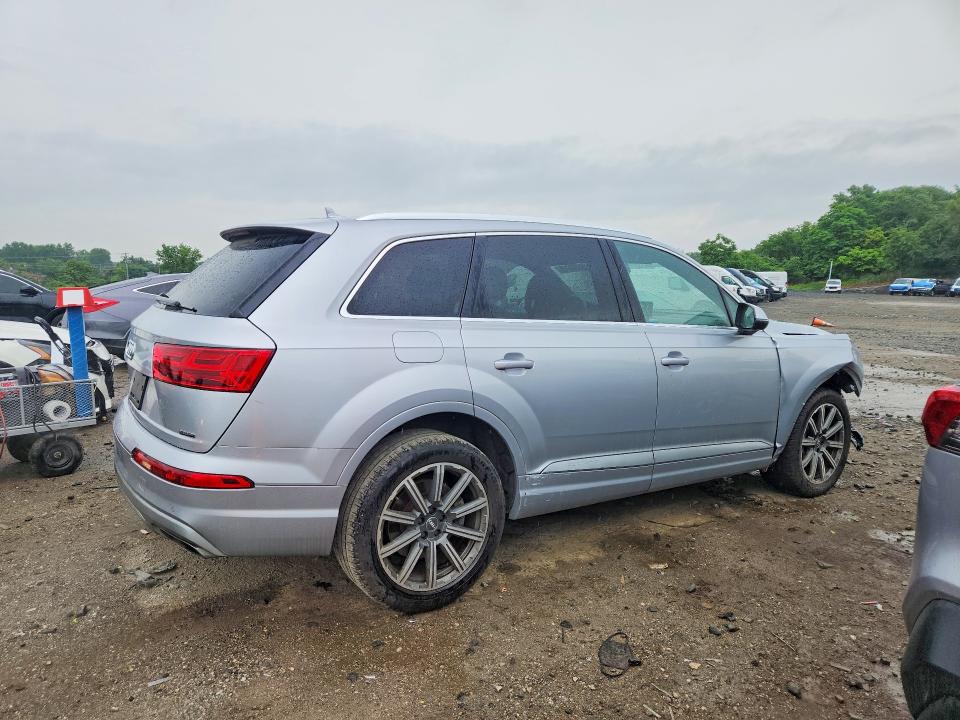 2019 Audi Q7 VIN WA1LAAF77KD035046 COPART salvage auction — FRONT END, Va - Certificate Of Title, sold $4,000 on 2026-07-09 (photo 3)
