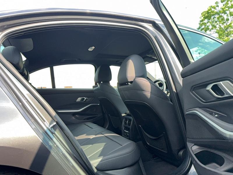2020 BMW 3er VIN 3MW5R7J02L8B39234 COPART salvage auction — MINOR DENT/SCRATCHES, CT - CERTIFICATE OF TITLE (P), sold $9,100 on 2026-07-27 (photo 6)