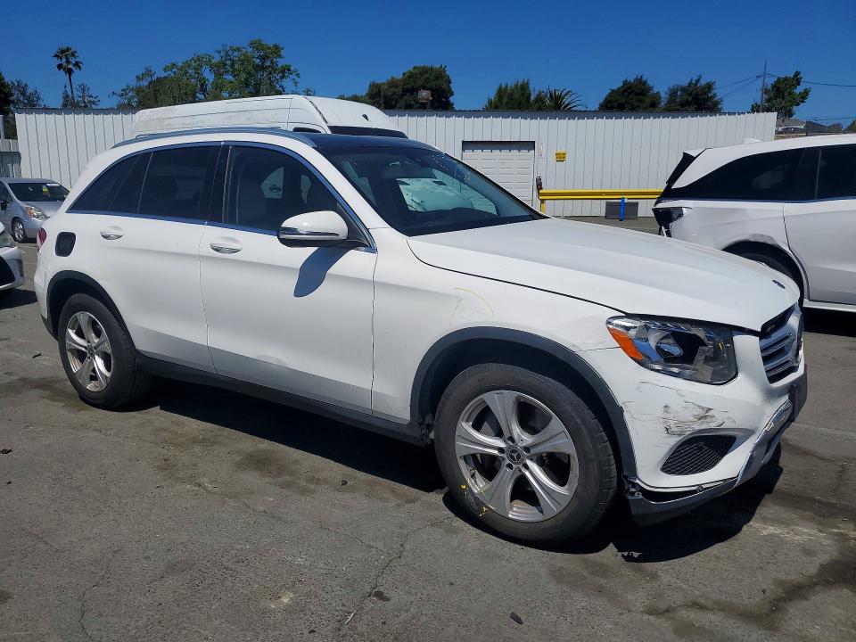 2018 Mercedes-benz Glc class VIN WDC0G4JBXJV025103 COPART salvage auction — FRONT END, CA - SALVAGE CERTIFICATE, sold $4,350 on 2026-07-17 (photo 4)