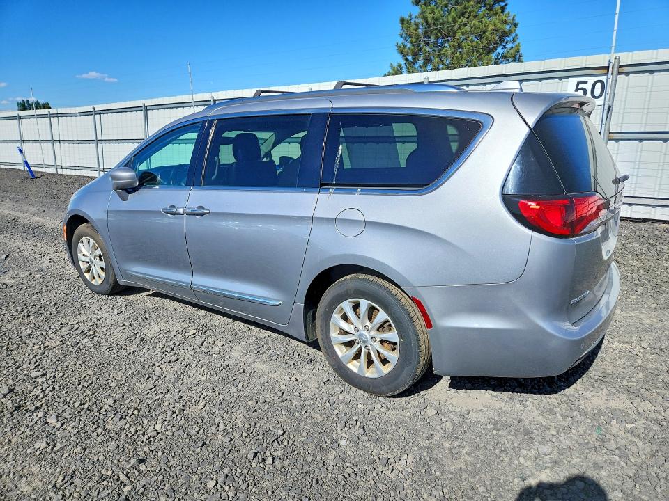 2019 Chrysler Pacifica VIN 2C4RC1BGXKR626632 COPART salvage auction — FRONT END, Id - Cert Of Title -Rebuilt Salvage, sold $1,750 on 2026-07-09 (photo 2)