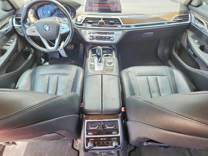 2018 BMW 7er VIN WBA7E2C57JG741481 COPART salvage auction — MINOR DENT/SCRATCHES, Tx - Certificate Of Title, sold $4,350 on 2026-07-28 (photo 8)