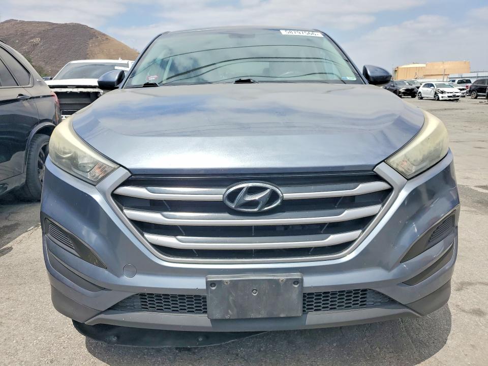2017 Hyundai Tucson VIN KM8J23A47HU396252 COPART salvage auction — MINOR DENT/SCRATCHES, Ca - Dis/Dlr/Exp Only Clean Title, sold $1,550 on 2026-07-04 (photo 5)