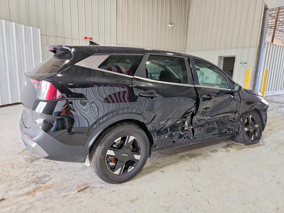 2026 Kia Sportage VIN 5XYK23DF4TG381689 COPART salvage auction — FRONT END, Tx - Salvage Vehicle Title, sold $500 on 2026-07-28 (photo 3)