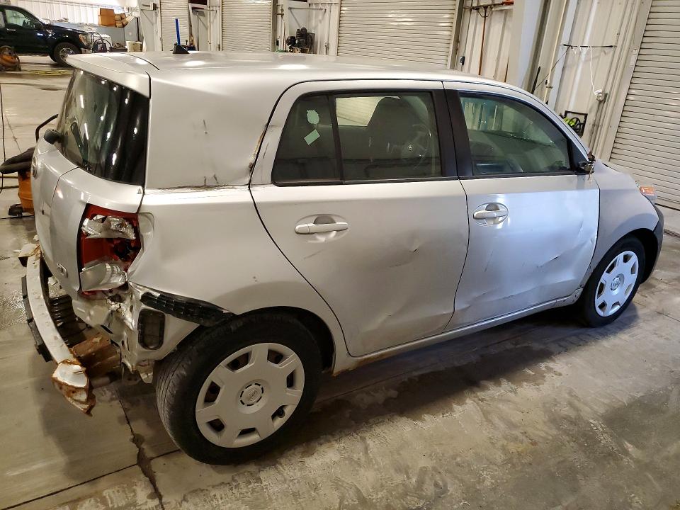 2009 Scion Xd VIN JTKKU10409J033733 COPART salvage auction — REAR END, MN - CERT OF TITLE-PRIOR SALVAGE, sold $525 on 2026-07-27 (photo 3)