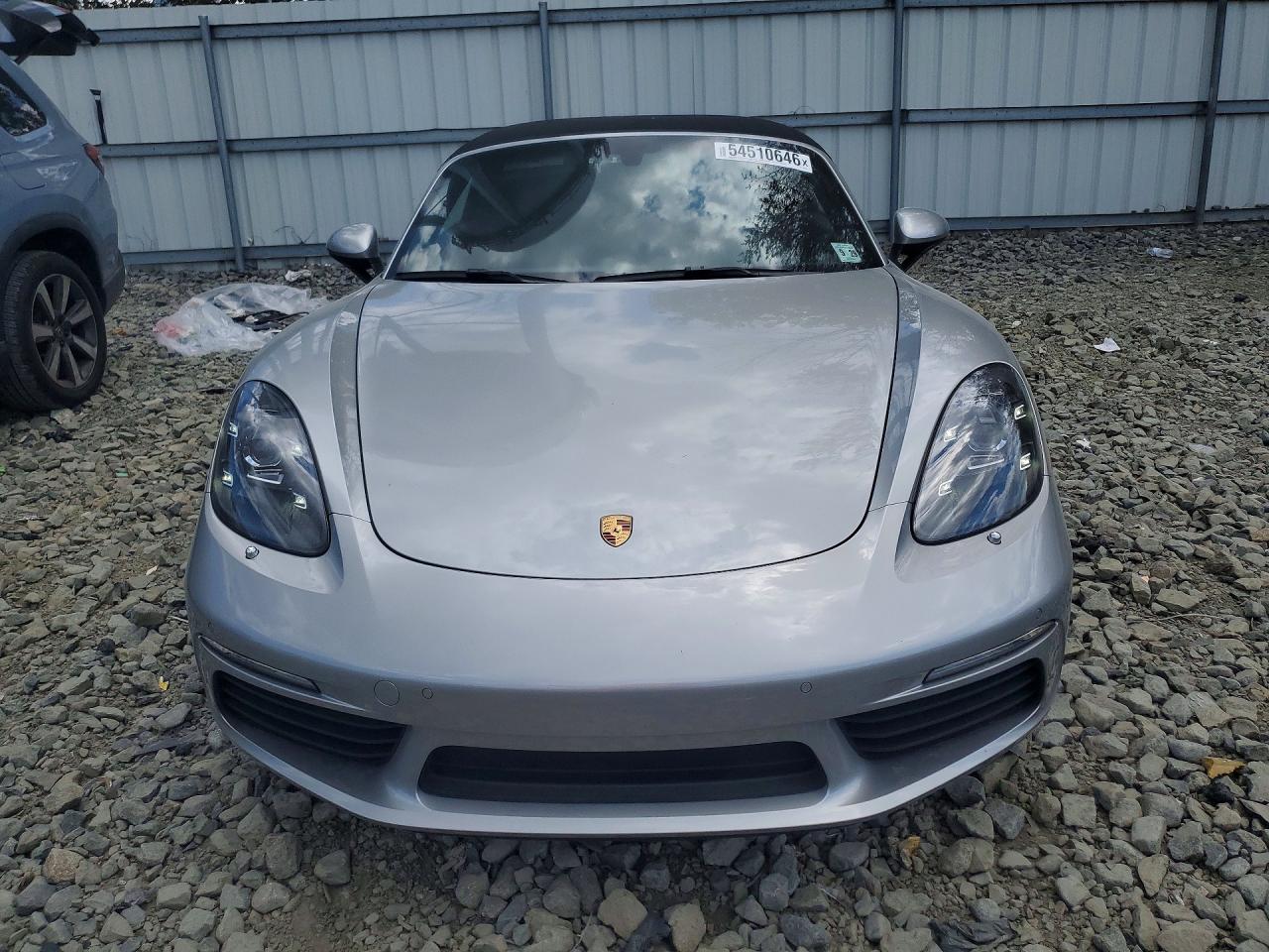 2024 Porsche Boxster VIN WP0CA2A87RK205830 COPART salvage auction — Burn, NJ - CERT OF TITLE-SALVAGE, sold $35,000 on 2026-07-06 (photo 5)