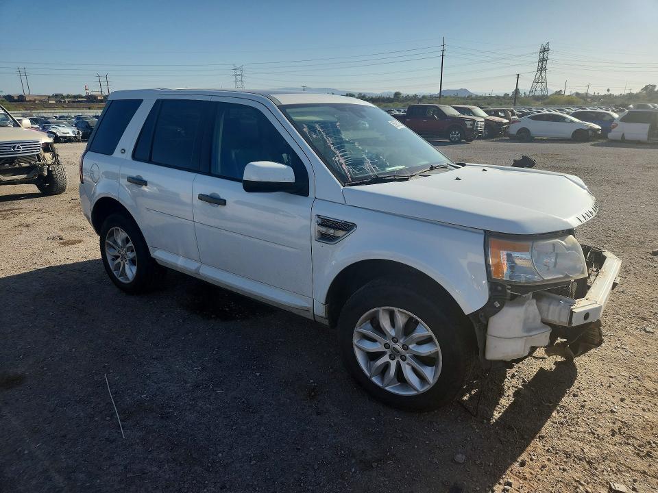 2012 Land rover Lr2 VIN SALFR2BNXCH291559 COPART salvage auction — FRONT END, Az - Cert Of Title - Salvage, sold $250 on 2026-07-06 (photo 4)