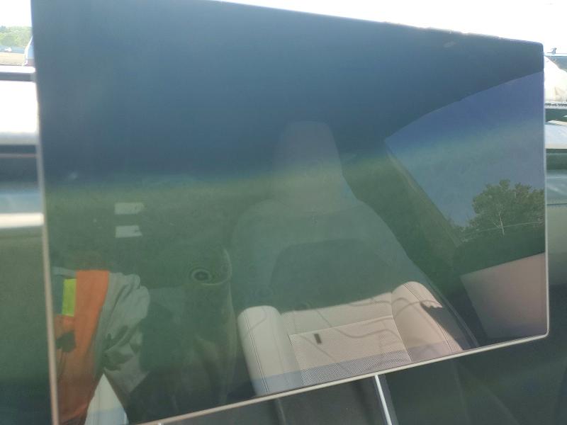 2026 Tesla Model y VIN 7SAYGDEE6TA636518 COPART salvage auction — SIDE, Ny - Mv-907A Salvage Certificate, sold $18,900 on 2026-07-13 (photo 9)