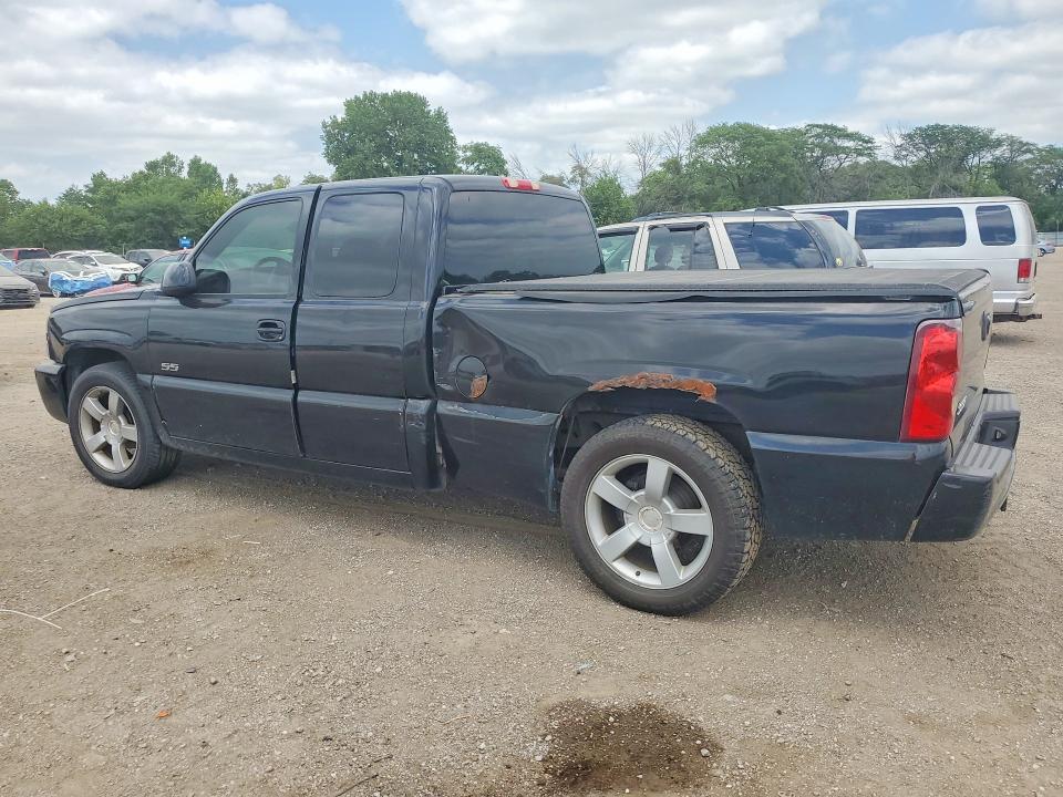 2003 Chevrolet Silverado VIN 2GCEK19N431404321 COPART salvage auction — SIDE, Ia - Cert Of Title-Salvage Title, sold $3,400 on 2026-07-31 (photo 2)