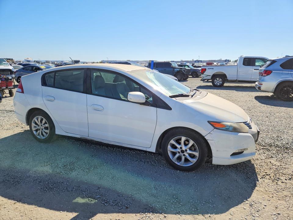 2011 Honda Insight VIN JHMZE2H55BS002787 COPART salvage auction — FRONT END, CA - SALVAGE CERTIFICATE, sold $650 on 2026-07-24 (photo 4)