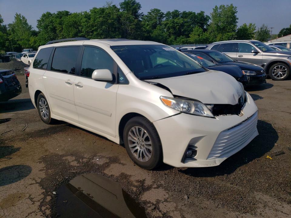 2018 Toyota Sienna VIN 5TDYZ3DC8JS929558 COPART salvage auction — FRONT END, Ct - Cert Of Title-Salvage, sold $5,600 on 2026-07-10 (photo 4)