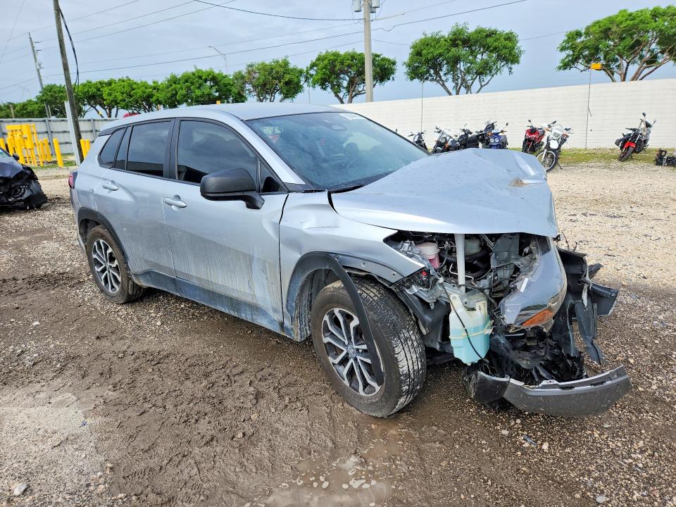 2025 Toyota Corolla VIN 7MUFBABG7SV072940 COPART salvage auction — FRONT END, Fl - Certificate Of Destruction, sold $1,150 on 2026-07-29 (photo 4)