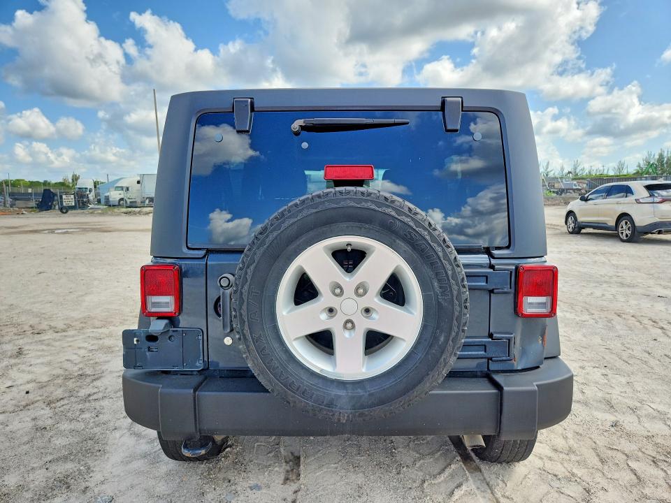 2016 Jeep Wrangler / VIN 1C4BJWDGXGL207228 COPART salvage auction — MINOR DENT/SCRATCHES, Vi - Clean Title (P), sold $5,600 on 2026-07-23 (photo 6)