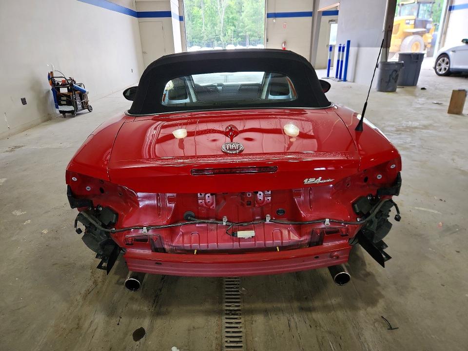2020 Fiat 124 spider VIN JC1NFAEK2L0144087 COPART salvage auction — REAR END, Va - Cert Of Title - Salvage, sold $6,500 on 2026-07-02 (photo 6)