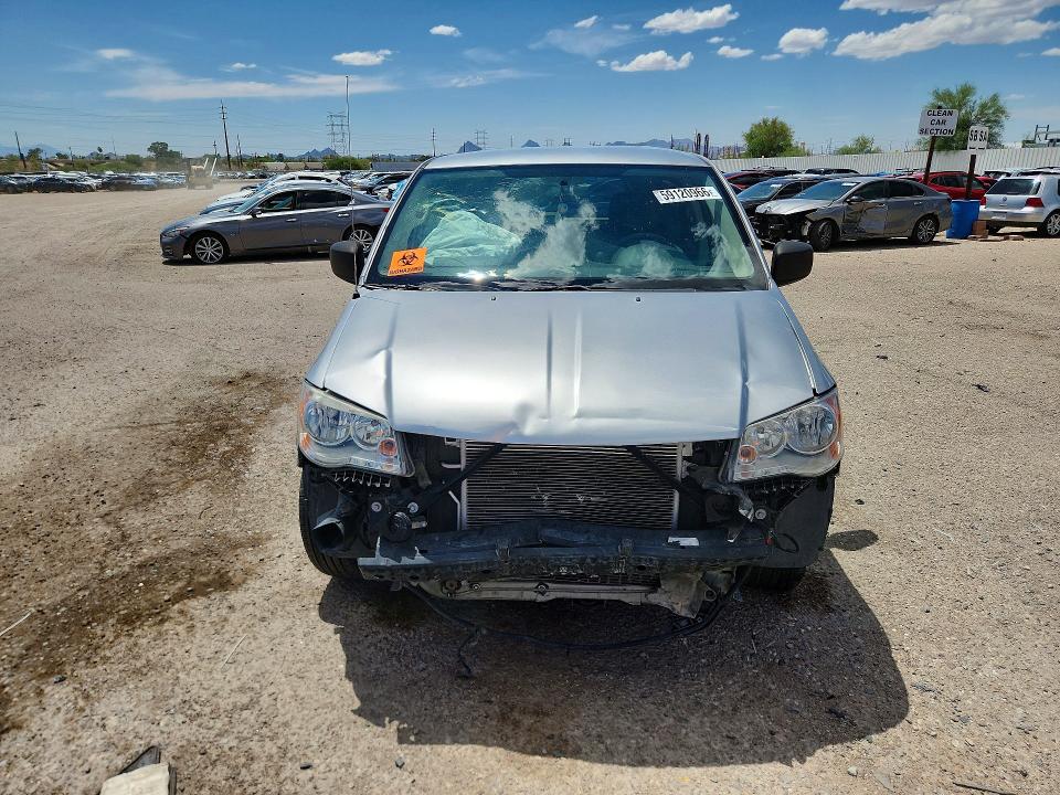 2017 Dodge Caravan VIN 2C4RDGBG0HR607290 COPART salvage auction — FRONT END, Az - Cert Of Title - Salvage, sold $950 on 2026-07-31 (photo 5)