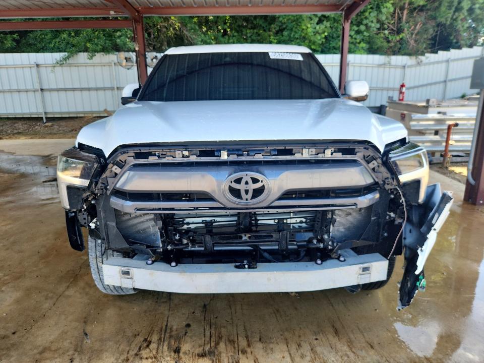 2026 Toyota Tundra VIN 5TFJA5DB6TX348570 COPART salvage auction — FRONT END, Ms - Certificate Of Title, sold $31,750 on 2026-07-28 (photo 5)