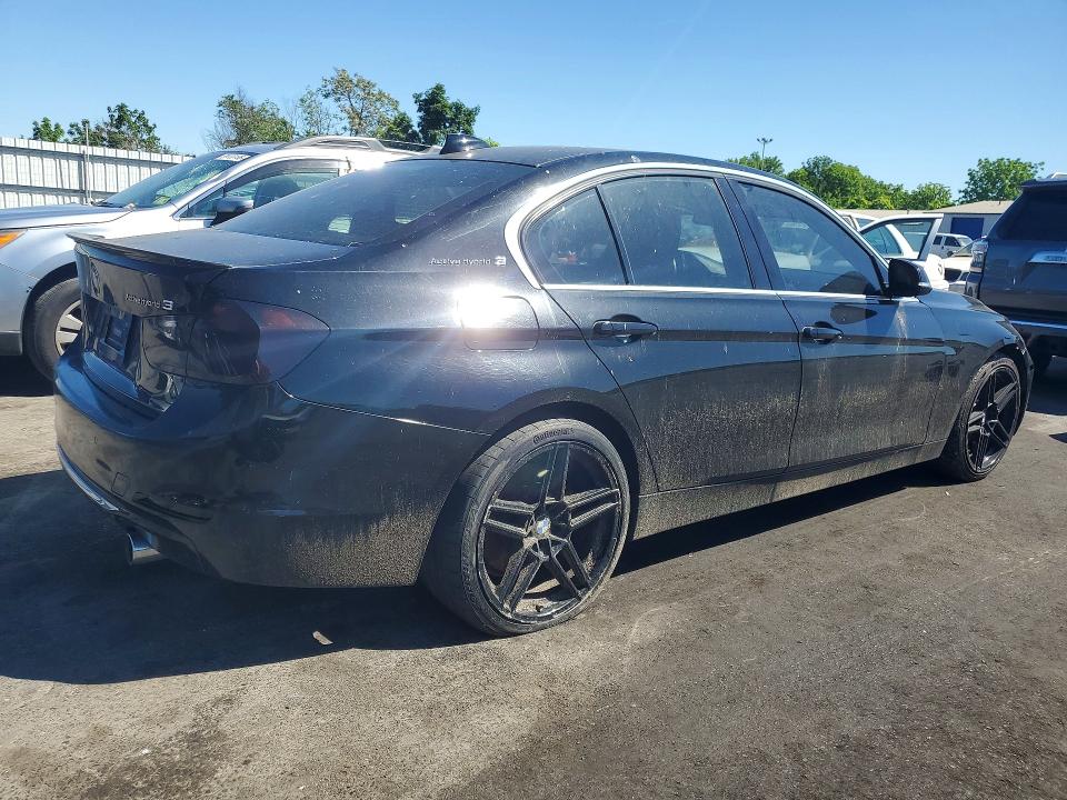2013 BMW 1er VIN WBA3F9C53DF484446 COPART salvage auction — FRONT END, Ny - Certificate Of Title, sold $900 on 2026-07-09 (photo 3)