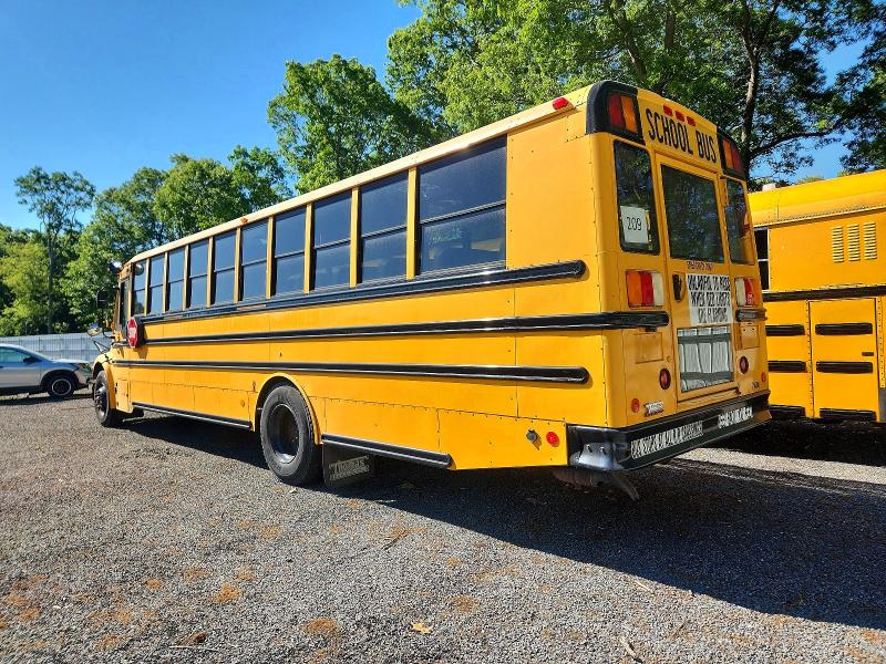 2012 Freightliner VIN 4UZABRDU5CCBP5460 COPART salvage auction — NORMAL WEAR, RI - CERTIFICATE OF TITLE, sold $2,000 on 2026-08-31 (photo 3)