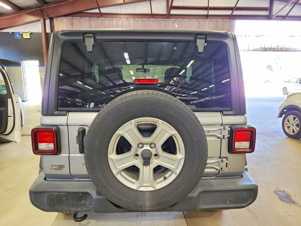 2019 Jeep Wrangler / VIN 1C4GJXAG6KW518405 COPART salvage auction — MINOR DENT/SCRATCHES, Ct - Certificate Of Title (P), sold $6,500 on 2026-07-02 (photo 6)