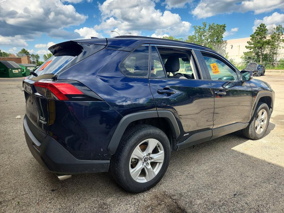 2020 Toyota Rav4 hybrid VIN 2T3RWRFV6LW092258 COPART salvage auction — MINOR DENT/SCRATCHES, IL - CERTIFICATE OF TITLE, sold $12,100 on 2026-07-14 (photo 3)