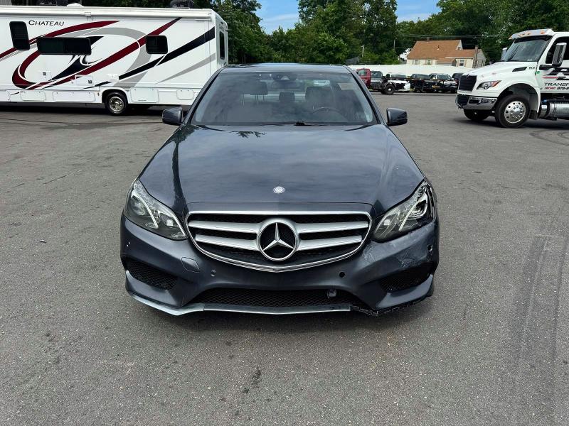 2016 Mercedes-benz E-class VIN WDDHF8JB5GB185229 COPART salvage auction — MINOR DENT/SCRATCHES, WV - CERTIFICATE OF TITLE, sold $5,700 on 2026-07-29 (photo 6)