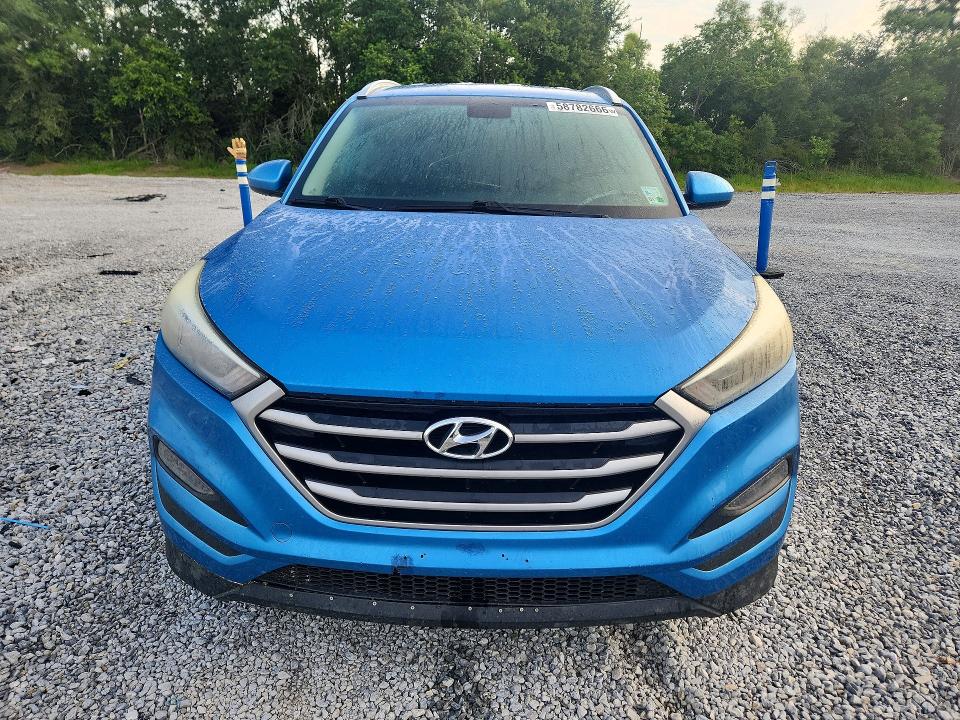 2017 Hyundai Tucson VIN KM8J3CA46HU274821 COPART salvage auction — NORMAL WEAR, La - Certificate Of Title, sold $2,300 on 2026-07-27 (photo 5)