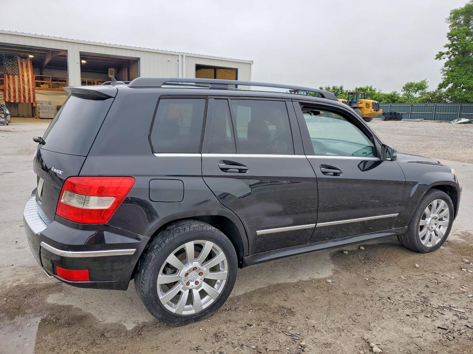 2011 Mercedes-benz Glk-class VIN WDCGG8HB1BF573773 COPART salvage auction — NORMAL WEAR, Mo - Dealer Only Clean Title, sold $1,600 on 2026-07-23 (photo 3)
