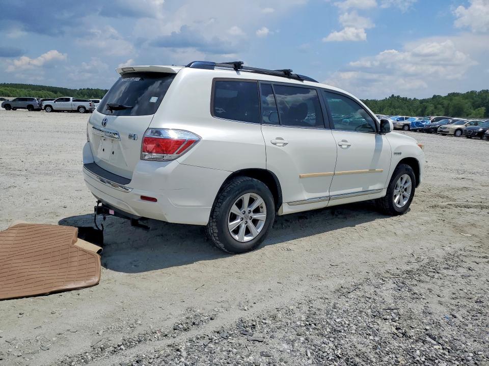 2012 Toyota Highlander VIN JTEBC3EH8C2004155 COPART salvage auction — MINOR DENT/SCRATCHES, Sc - Certificate Of Title (P), sold $6,500 on 2026-07-29 (photo 3)