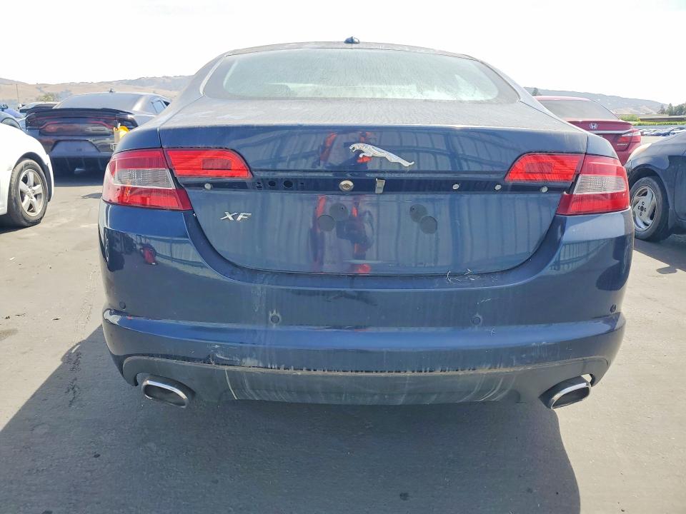 2010 Jaguar Xf VIN SAJWA0GB1ALR64445 COPART salvage auction — MECHANICAL, Ca - Dis/Dlr/Exp Only Lien Papers, sold $400 on 2026-07-30 (photo 6)